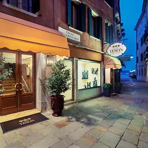Nuovo Teson Italie